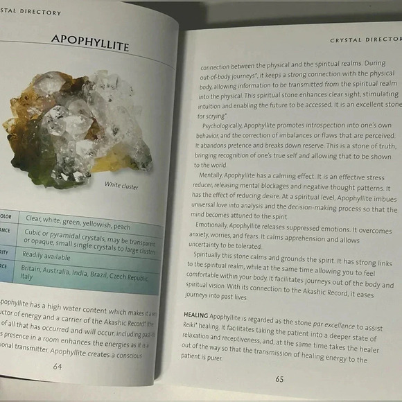 The Crystal Bible - A Definitive Guide to Crystals /  Judy Hall - 💎 - Picture 4 of 15